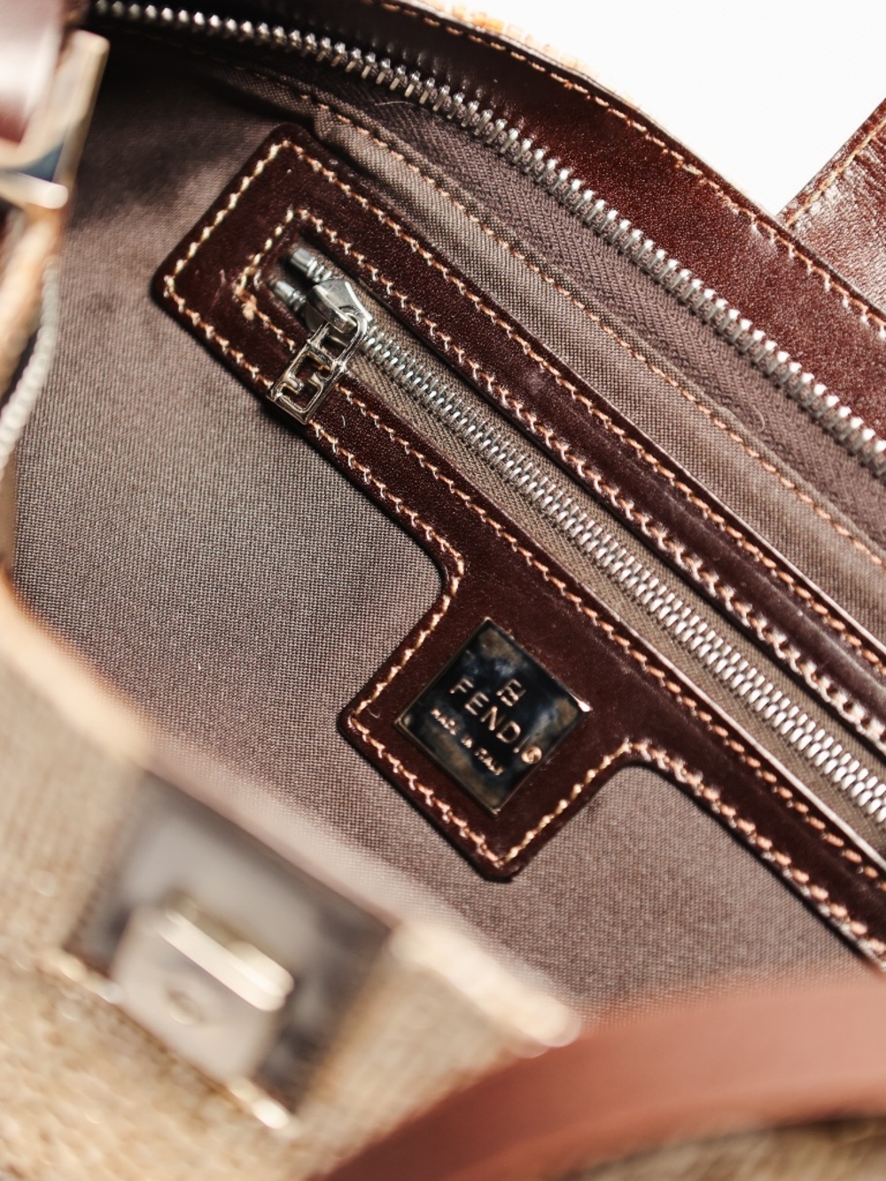 Vintage Fendi Beige Beaded Baguette Bag - Picture 5 of 7